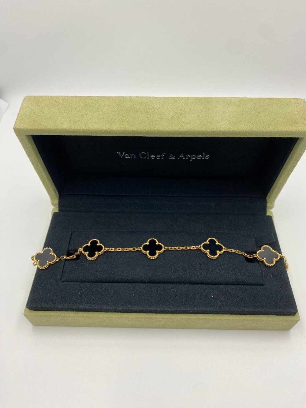 Van Cleef & Arpels Vintage Alhambra 5 Motifs Bracelet 18K Yellow Gold Onyx